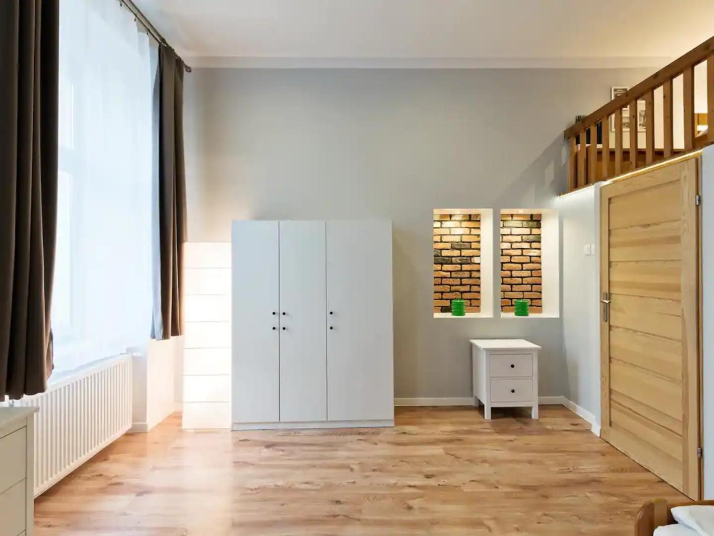 2-Bedroom Apartment - 51 Dietla Street كراكوفيا المظهر الخارجي الصورة